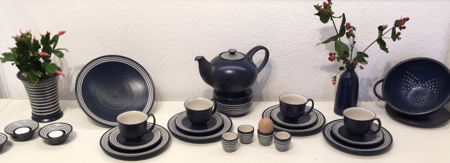 Teatime-in-Blau.jpg